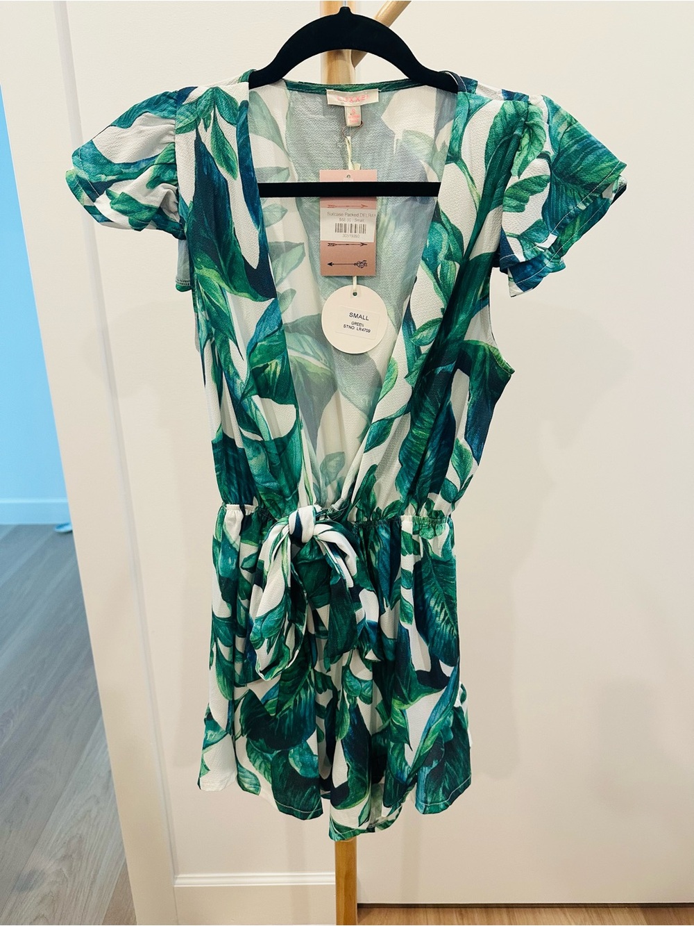 Green Leaf Print NWT Women’s Romper
